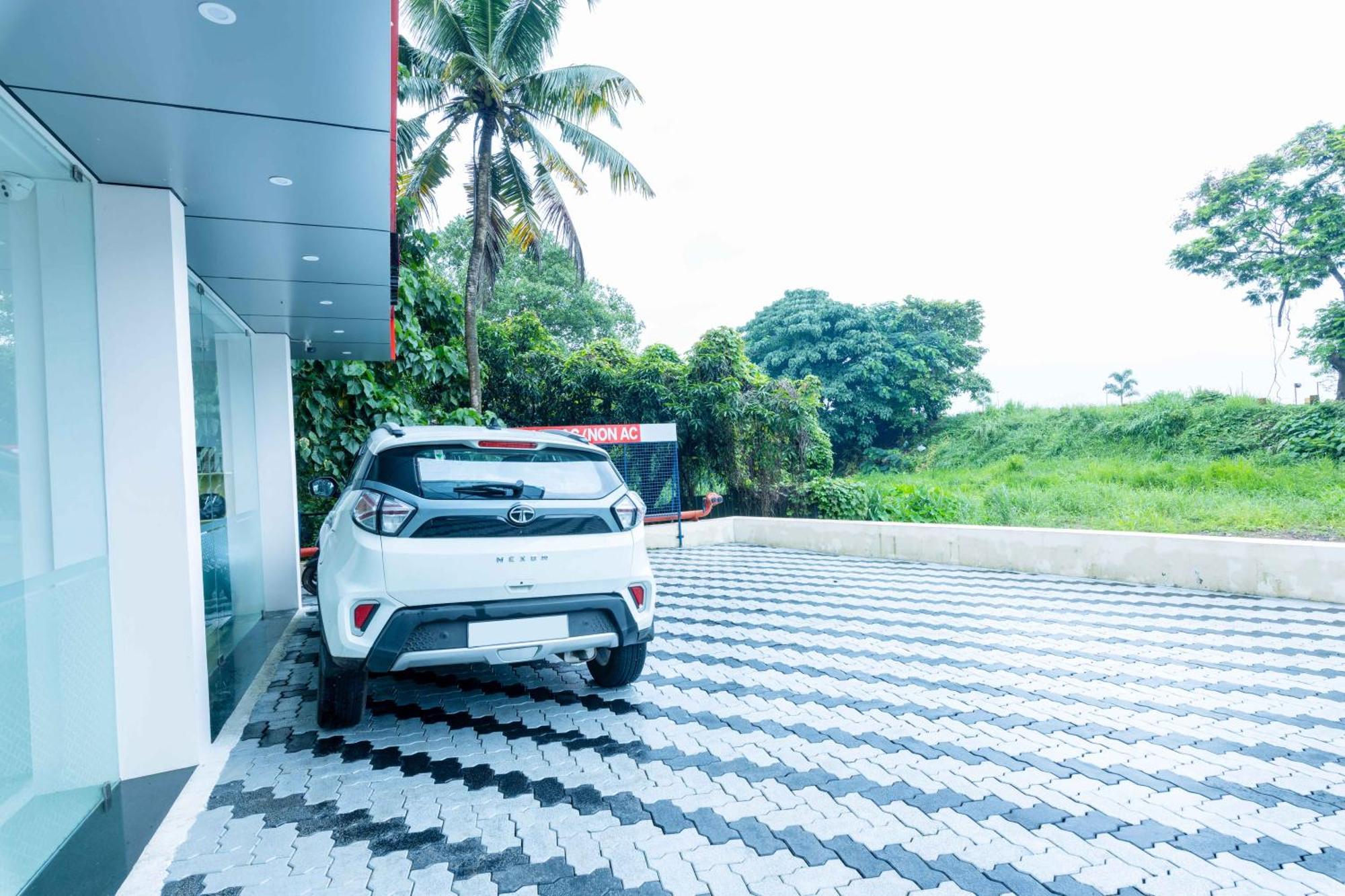 Treebo Airsuite Airport Hotel Kochi Eksteriør bilde