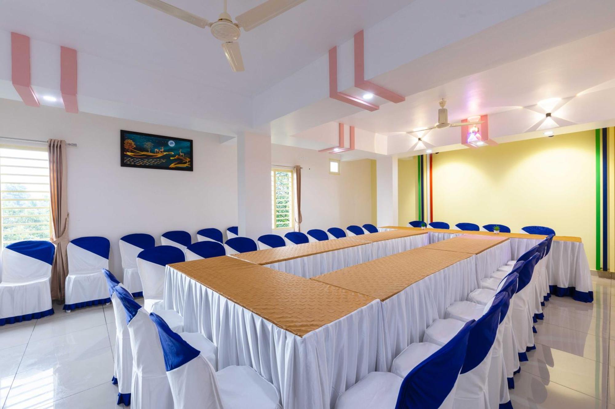 Treebo Airsuite Airport Hotel Kochi Eksteriør bilde